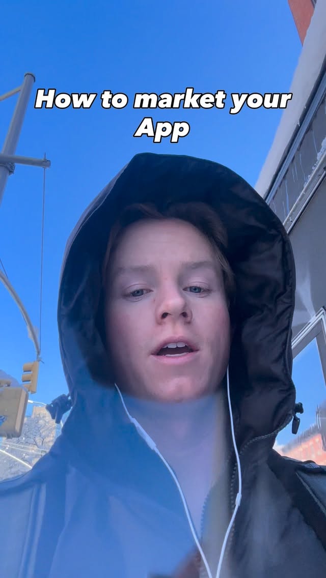 Faceless TikTok slideshows are a hack