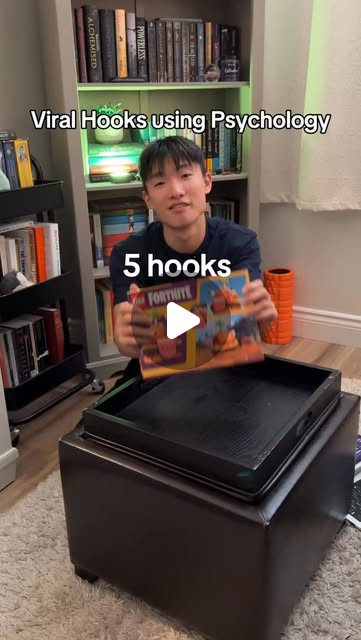 Five hooks that will always work according to psychology.